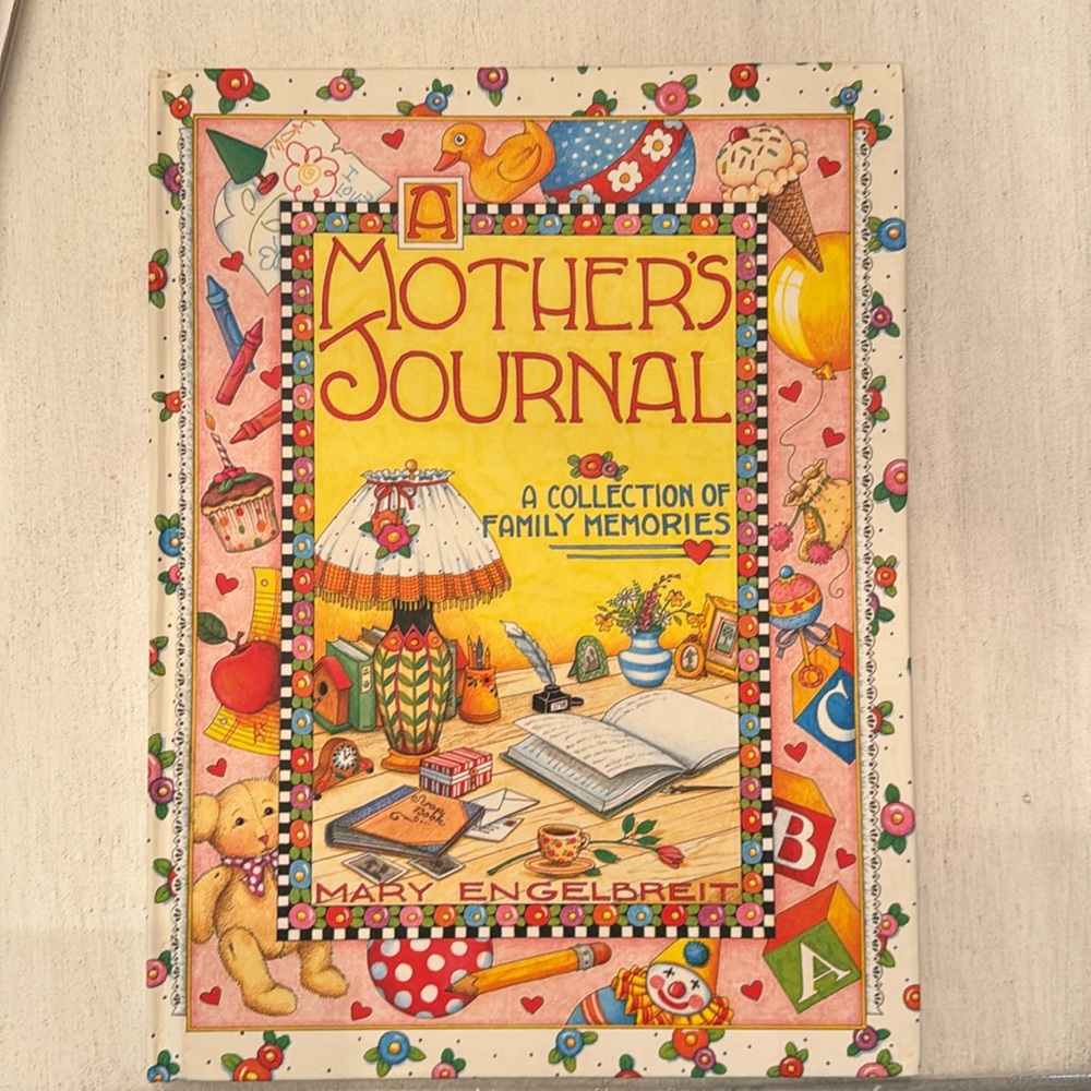 Mary Engelbreit Baby Book “A Mother’s Journal” A Collection of Family Memories
